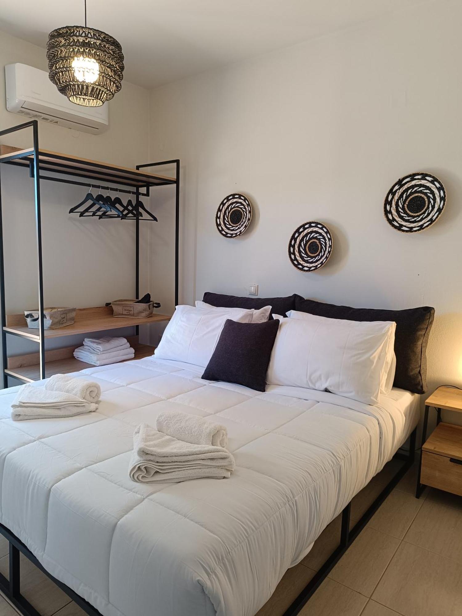 Ismini 3 Bedrooms,pool, Barbeque