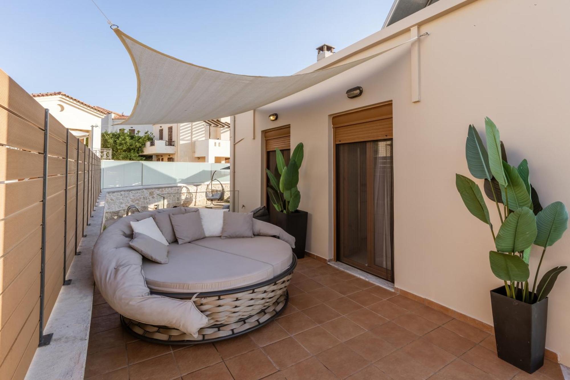 Ismini 3 Bedrooms,pool, Barbeque