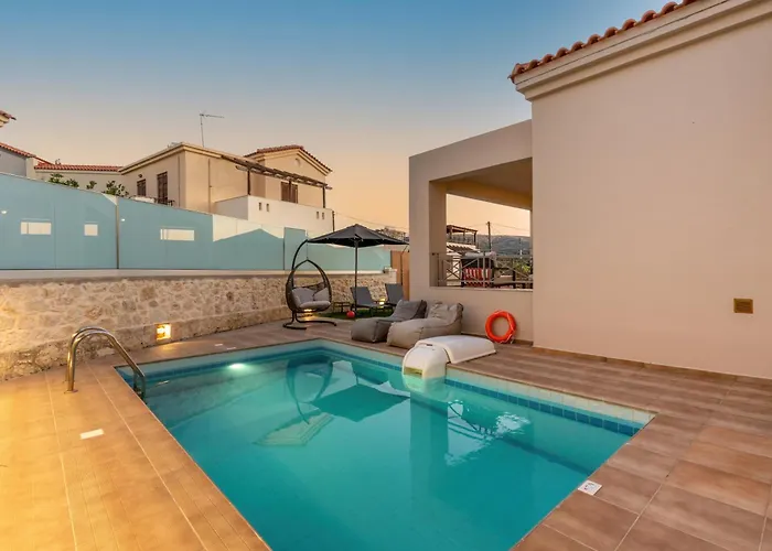 Villa Ismini 3 Bedrooms,Pool, Barbeque