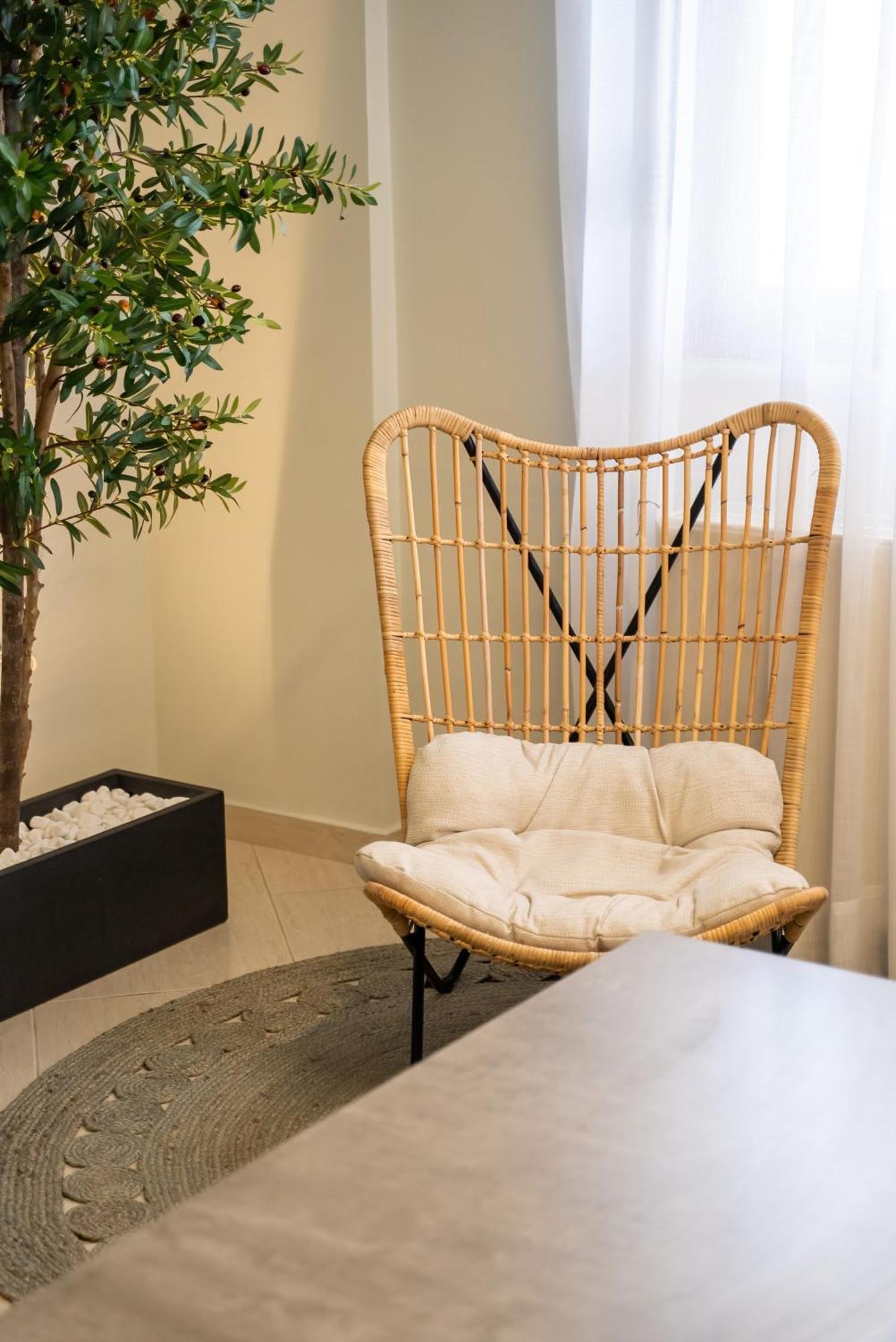 Ismini 3 Bedrooms,pool, Barbeque 別墅